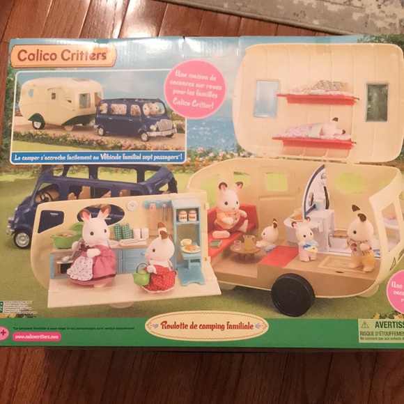 Calico Critters Caravan Family Camper - Picture 4 of 4